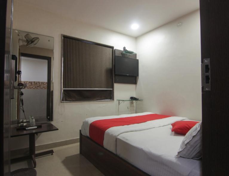 Hotel Confirm Inn Kota Kota  Extérieur photo